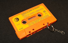 Carica l'immagine nel visualizzatore di Gallery, Cassetta portachiavi (Talking Heads, The Cure, Sigue Sigue Sputnik, Battiato, Battisti, De Andrè, R.E.M., Europe & blank tapes). Serie limitata