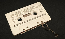 Carica l'immagine nel visualizzatore di Gallery, Cassetta portachiavi (Talking Heads, The Cure, Sigue Sigue Sputnik, Battiato, Battisti, De Andrè, R.E.M., Europe & blank tapes). Serie limitata