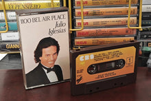 Charger l'image dans la galerie, Julio Iglesias ‎– "1100 Bel Air Place" (pressage original 1984)
