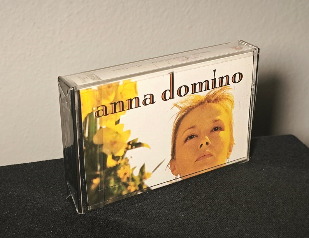 Anna Domino - 