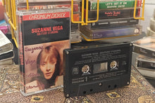 Load image into Gallery viewer, Suzanne Vega - &quot;Solitude standing&quot; (original canadian 1987 press)
