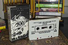 Carica l&#39;immagine nel visualizzatore di Gallery, Steve Miller Band - &quot;Living in the 20th Century&quot; (original 1986 press)
