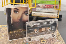 Carica l&#39;immagine nel visualizzatore di Gallery, Sinéad O&#39;Connor - &quot;I do not want what I haven&#39;t got&quot; (original 1990 press)
