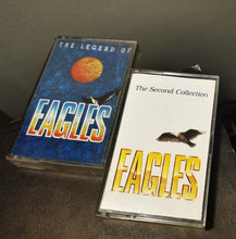 Carica l&#39;immagine nel visualizzatore di Gallery, Eagles starter pack: &quot;The Second Collection&quot; + &quot;The legend of Eagles&quot;
