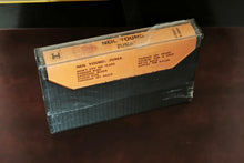 Charger l'image dans la galerie, Neil Young – "Zuma" (pressage original italien 1975, SCELLÉ, RARE)
