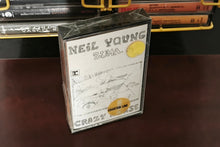 Charger l'image dans la galerie, Neil Young – "Zuma" (pressage original italien 1975, SCELLÉ, RARE)
