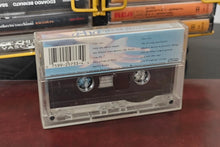 Carica l'immagine nel visualizzatore di Gallery, a-ha – "Stay On These Roads" (original 1988 press)
