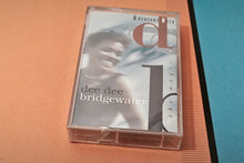 Carica l'immagine nel visualizzatore di Gallery, Dee Dee Bridgewater - "The Magic Voice/Greatest Hits" (Original 1995 pressing, SEALED)

