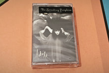 Charger l'image dans la galerie, The Smashing Pumpkins - Adore (pressage original 1998)
