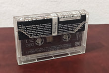 Carica l&#39;immagine nel visualizzatore di Gallery, Scorpions - &quot;Love at first sting&quot;
