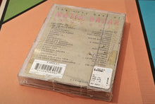 Charger l'image dans la galerie, Matia Bazar - "Souvenir, The Very Best of Matia Bazar" (2XMC Original 1998 pressing, SEALED)

