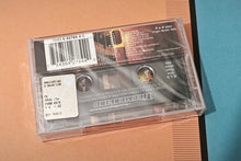 Carica l'immagine nel visualizzatore di Gallery, Tiromancino - "In continuo movimento" (Original 2002 pressing, SEALED)
