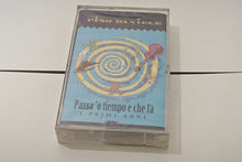 Load image into Gallery viewer, Pino Daniele - "Passa 'o tiempo e che fà/I primi anni" (original 1995 pressing, SEALED)
