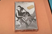Load image into Gallery viewer, Sinéad O' Connor - "Am I not your girl?" (Original 1992 pressing, SEALED)
