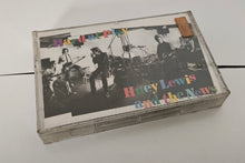 Charger l'image dans la galerie, Huey Lewis and the news - "Hard at play" (presse originale 1991, scellé)
