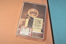 Carica l'immagine nel visualizzatore di Gallery, Enya - "The Memory of trees" (original 1995 pressing, SEALED)
