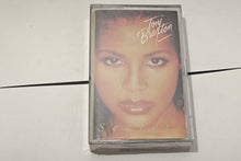 Carica l'immagine nel visualizzatore di Gallery, Toni Braxton - "Secrets" (original 1996 pressing, SEALED)
