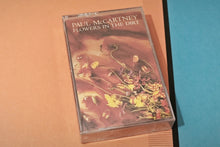 Charger l'image dans la galerie, Paul McCartney - "Flowers in the Dirt" (pressage original 1989, SCELLE)
