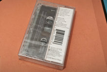 Load image into Gallery viewer, Everything but the girl - "Amplified Heart" (Original 1994 pressing, SEALED)
