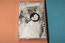 Charger l'image dans la galerie, Björk - "Vespertine" (pressage original 2001, SCÉLLÉ)
