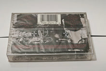 Charger l'image dans la galerie, Mötley Crüe – "Decade Of Decadence '81-'91" (Original 1991 pressing, SEALED)
