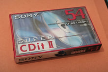 Charger l'image dans la galerie, Sony Super CDit II 54 (Chrome tape, 1994 stock, SEALED)
