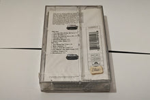 Load image into Gallery viewer, Bee Gees - "Size isn't everything" (original 1993 pressing, SEALED)
