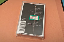 Carica l'immagine nel visualizzatore di Gallery, Suzanne Vega - "Days of open hand" (Original 1990 pressing, SEALED)
