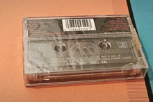 Carica l'immagine nel visualizzatore di Gallery, Neil Young - "Unplugged" (german 1993 pressing, SEALED)
