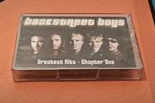 Carica l'immagine nel visualizzatore di Gallery, Backstreet Boys - "Greatest Hits-Chapter One" (Original 2001 pressing, SEALED,RARE)
