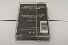 Load image into Gallery viewer, Titanic - "Original Soundtrack, Music from the Motion Picture" (Original 1997 pressing)
