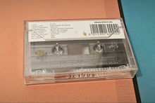 Carica l'immagine nel visualizzatore di Gallery, Peter Gabriel - "Shaking the tree/16 Golden Hits" (Original 1990 pressing, SEALED)
