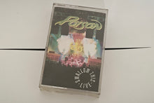 Carica l'immagine nel visualizzatore di Gallery, Poison - "Swallow this live" (Original 1991 pressing, SEALED)
