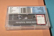 Load image into Gallery viewer, Meredith Brooks - "Blurring the edges" (original 1997 pressing, SEALED)
