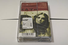 Charger l'image dans la galerie, t.A.T.u. – "200 Km/H In The Wrong Lane" (Original 2002 pressing, SEALED, RARE)
